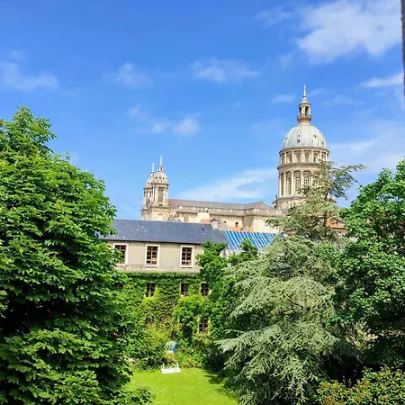 Vue Basilique, Au Coeur De La Vieille Apartamento *