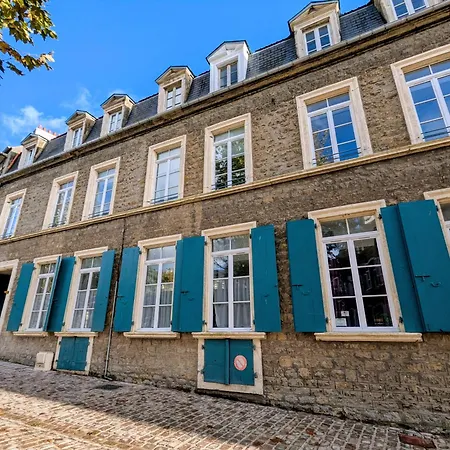 Vue Basilique, Au Cœur De La Vieille